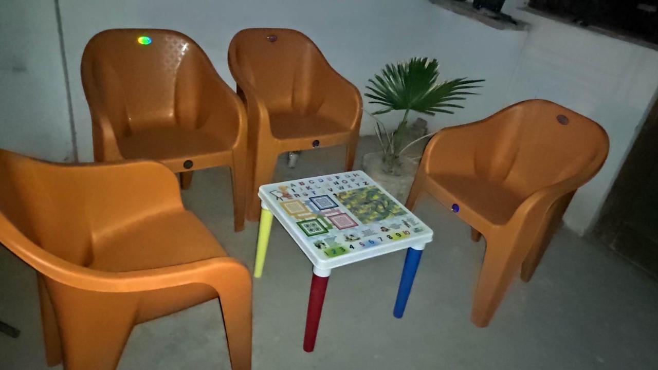 Ira Homestay Mathura - Divine Spiritual Stay Dış mekan fotoğraf