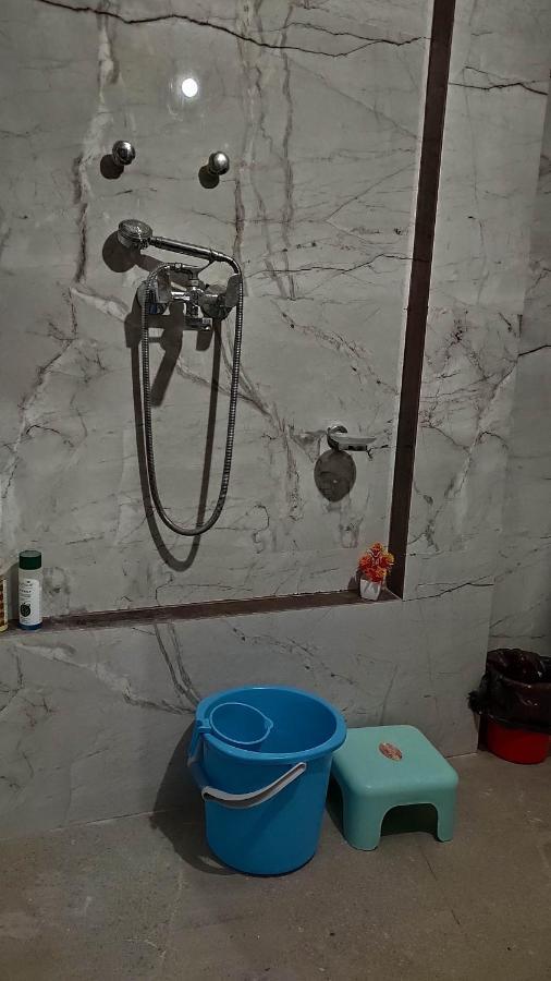 Ira Homestay Mathura - Divine Spiritual Stay Dış mekan fotoğraf