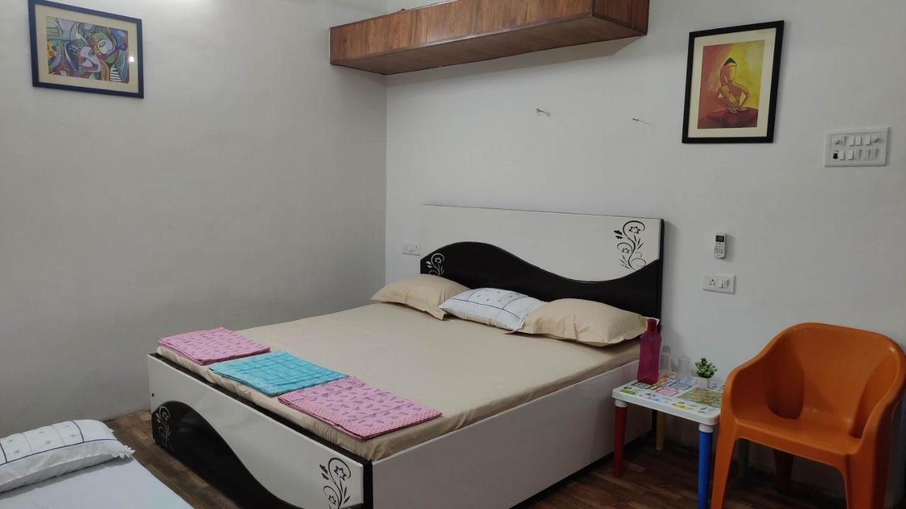 Ira Homestay Mathura - Divine Spiritual Stay Dış mekan fotoğraf