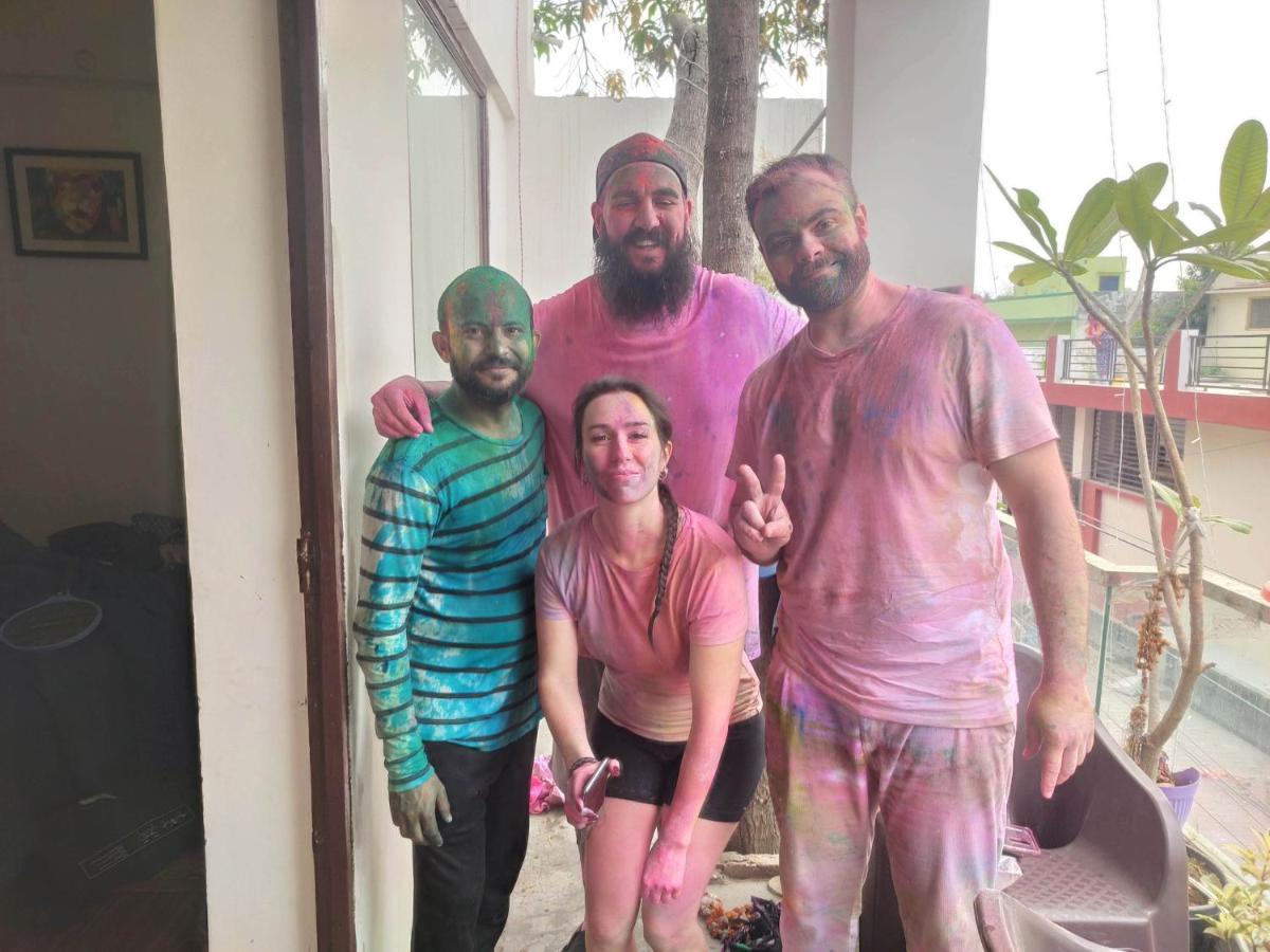 Ira Homestay Mathura - Divine Spiritual Stay Dış mekan fotoğraf